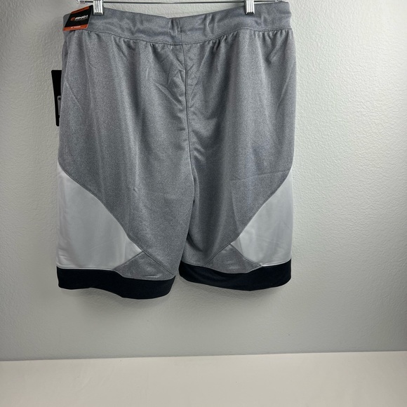 And1 Men’s Double team basketball shorts, multiple sizes - Picture 4 of 6